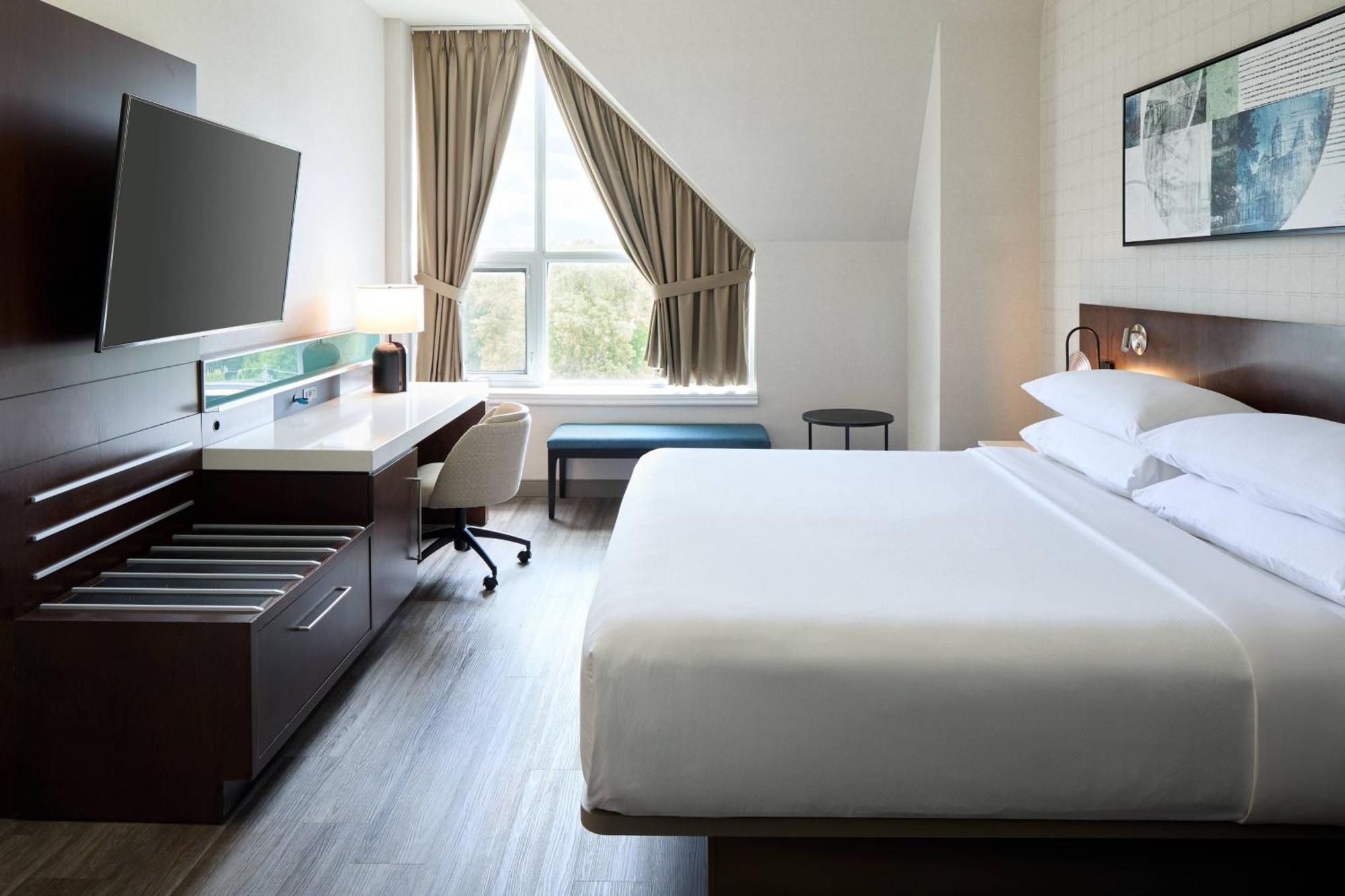 Delta Hotels By Marriott Fredericton Dış mekan fotoğraf